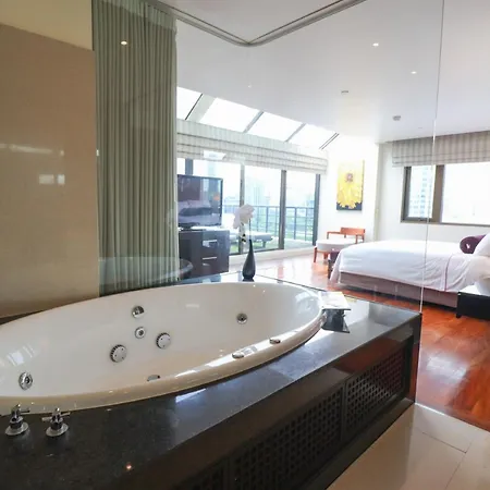 The Quarter Saladaeng By Uhg Hotel Bangkok Exterior photo
