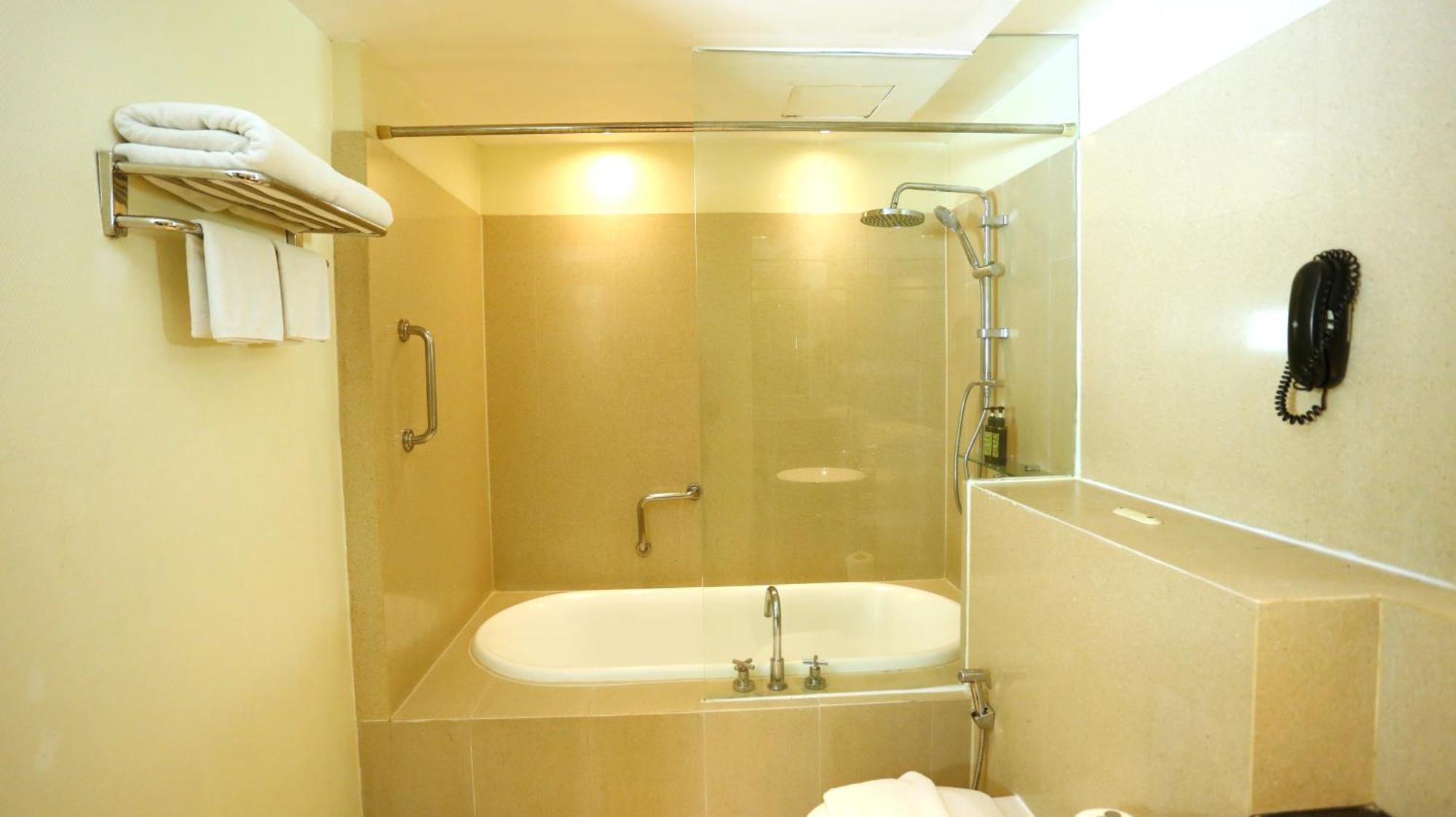 The Quarter Saladaeng By Uhg Hotel